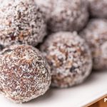 An easy recipe to make high protein no bake protein balls for yourself